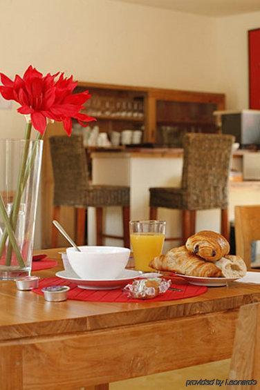 Hotel Domaine Le Milos Castries Restoran gambar