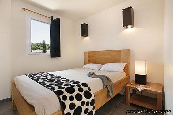 Hotel Domaine Le Milos Castries Bilik gambar