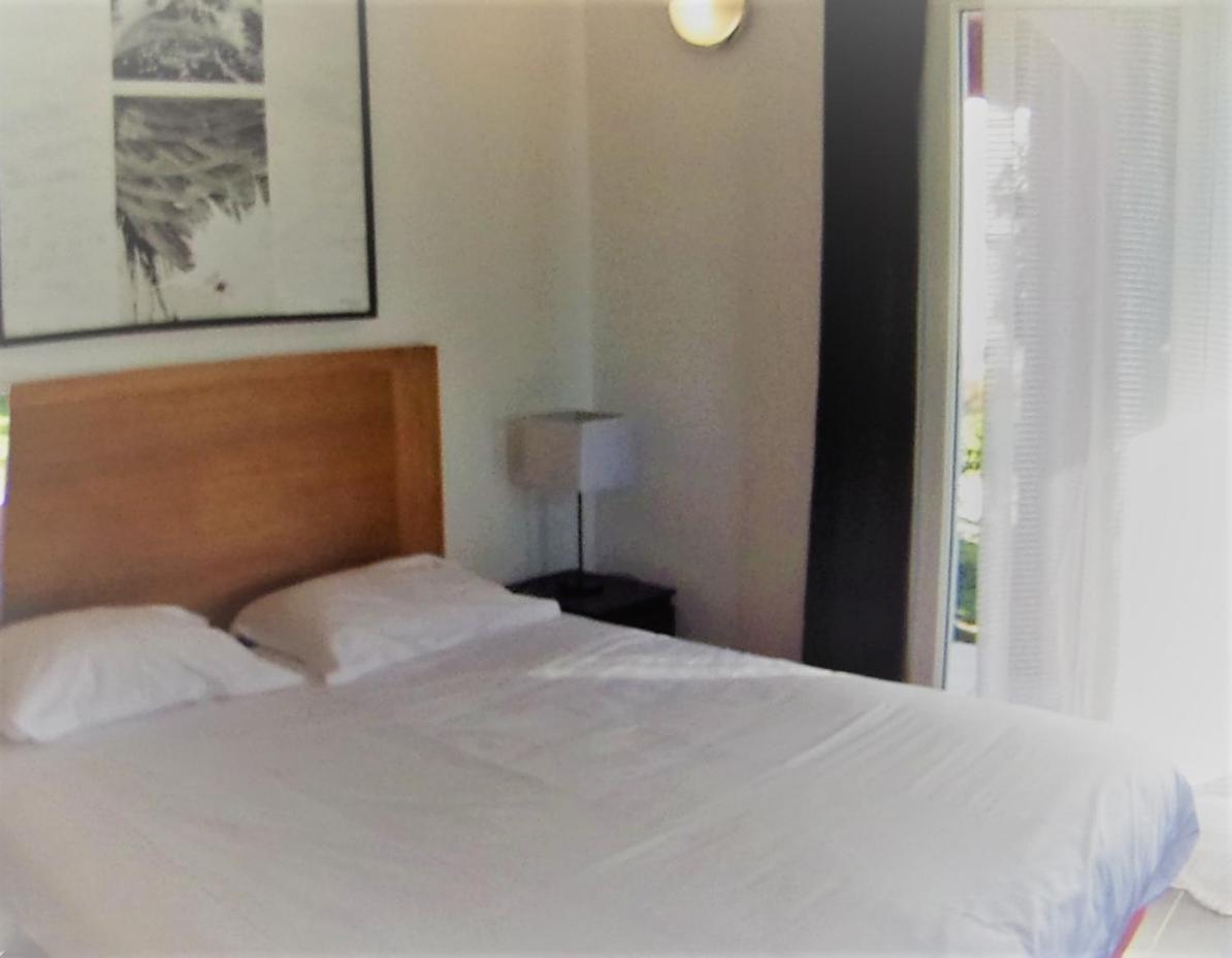 Hotel Domaine Le Milos Castries Luaran gambar